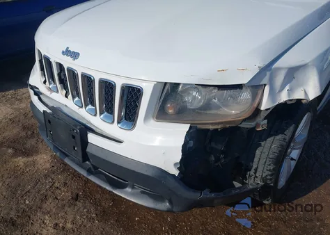 2016 Jeep Compass Sport из США, поврежденный, VIN 1C4NJCBA4GD525561